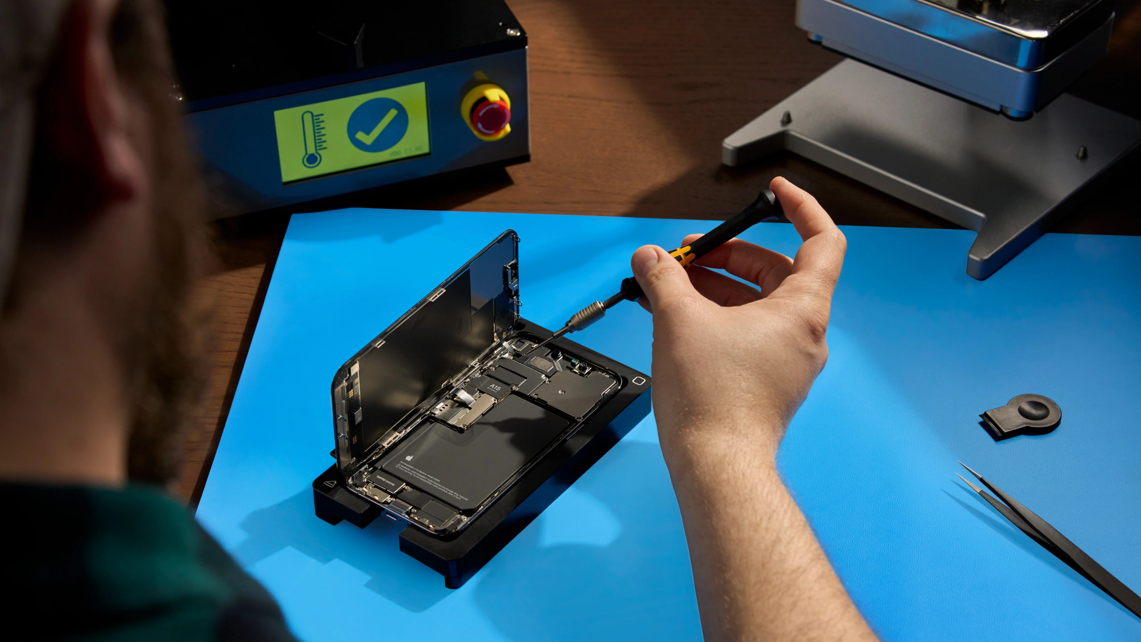 iPhone teknik servisi Perpa Şişli